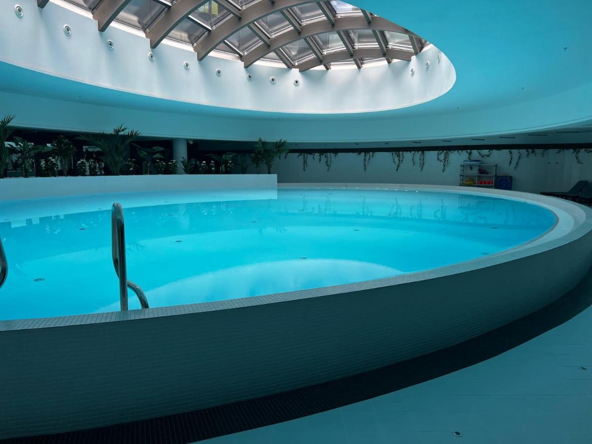 Hanza Tower Bohemia 22 Pool & Jacuzzi Szczecin Exterior foto