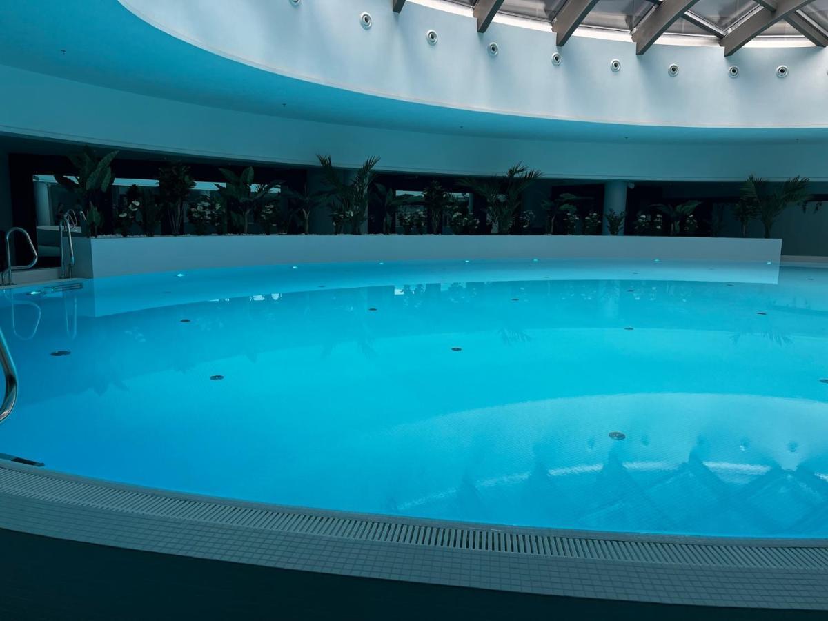 Hanza Tower Bohemia 22 Pool & Jacuzzi Szczecin Exterior foto